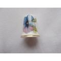 THIMBLE FLORAL TWO COLOURS BLOOMS (05/10 #