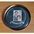 1981 Boxed Paperweight - 25p UK United Kingdom ...