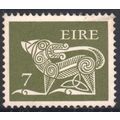 Ireland 1972 - 7p green - Stylized Dog (Brooch)...