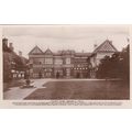 B166 BRAMALL HALL - COURTYARD
