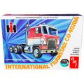 Skill 3 Model Kit International Transtar CO-407...