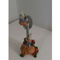6 inch resin rabbits on spoon very cute good