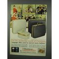1960 Samsonite Horizon Luggage Ad - Christmas
