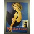 1980 Black Velvet Whisky Ad - The Velvet Season