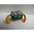 Kinder Surprise Toy 2003 K03 N81 Dust Pan Brush...