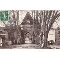32 - BARBOTAN LES BAINS - LE VIEUX PORCHE