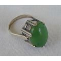 Green leaf ring