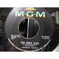 Conway Twitty-The Next Kiss / Man Alone-45rpm-1...