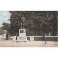 Bunyan Statue Bedford Bedfordshire Postcard (BE...
