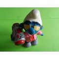 Hip hop smurf with radio