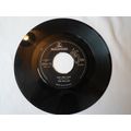 7" 1964. THE HOLLIES .JUST ONE LOOK . PARLOPHON...