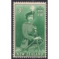 New Zealand 1953 - 59 QE2 3/-d Green MM SG 734 ...