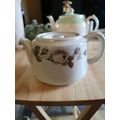 dunn Bennett And Co Teapot