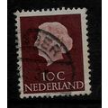 NETHERLANDS 1953 10c BROWN QUEEN JULIANA SG 775...