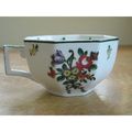 Pretty Vintage Royal Doulton Old Leeds Sprays Cup