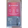 NEW Singer Zipper Foot: Inserter 250051696 MA-M...