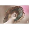CARTE POSTALE - MODE - FEMME A CHAPEAU - REF 70