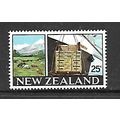 NEW ZEALAND 1967 - 70 25c DAIRY FARM SG 877 M /...