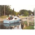 Lechlade, Gloucestershire - St. Johns Lock - Ri...