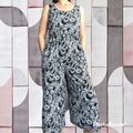 Nicole Miller Jumpsuit + L + Black & White