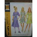 Vintage McCall's 2607 Misses Dress Pattern - Si...