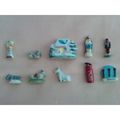 10 FEVES DIVERS EN PORCELAINE - REF 2