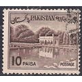 Pakistan 1961 - 63 QE2 10 Paisa Brown Used SG 1...