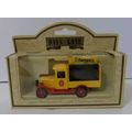 Lledo Days Gone 1934 Chevrolet Bottle Van Schwe...