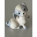 VINTAGE CERAMIC BLUE & WHITE PUPPY DOG