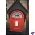 GB Postcard - Post Box - Bracket PB Llandrindod...