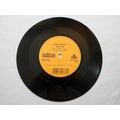 7" 1975.BILLIE DAVIS.TELL HIM. VERNON GIRLS. LO...