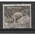 AUSTRALIA 1943 9d CHOCOLATE PLATYPUS SG 191 FIN...
